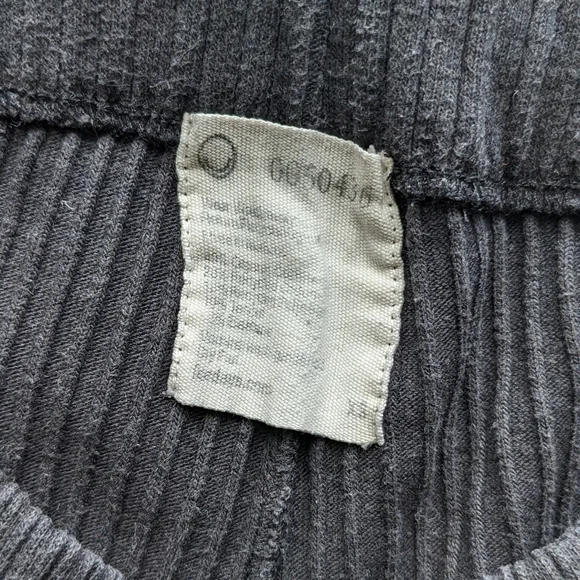 For Days organic cotton lounge wear bundle, sizes XS-S - Picture 15 of 16